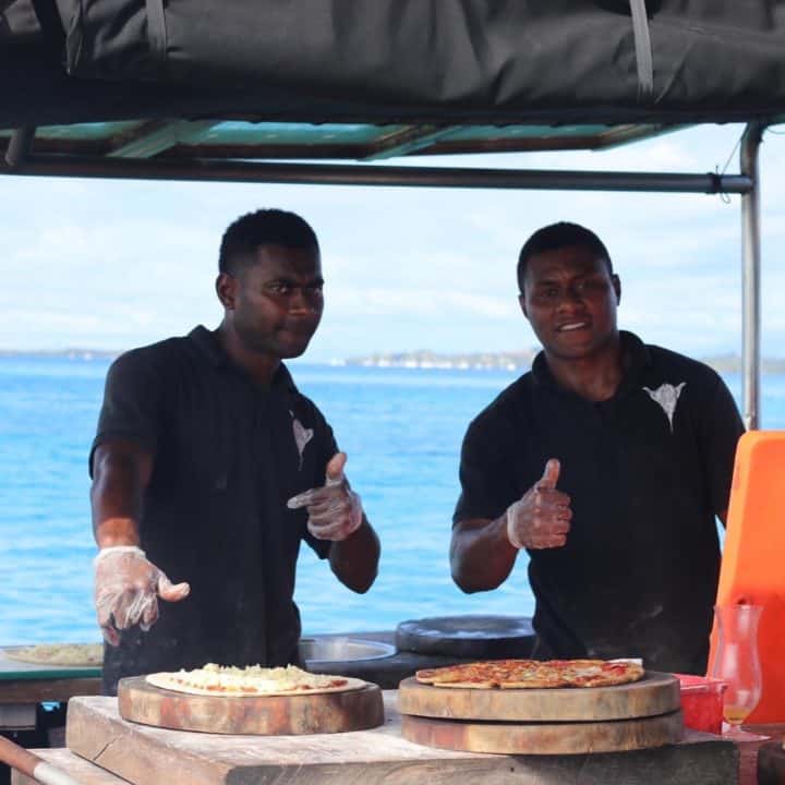 Pizza's Man Cloud 9 | Fiji | Adrien Becuwe