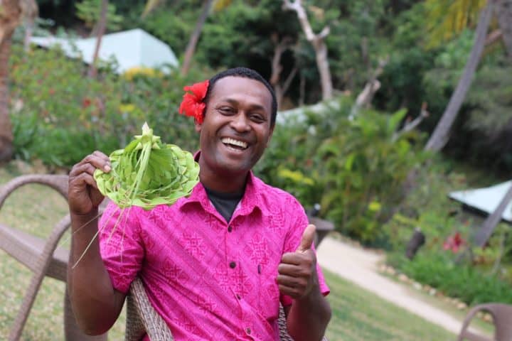 Weaving Demo | Tropica Island Resort | Fiji | Adrien Becuwe
