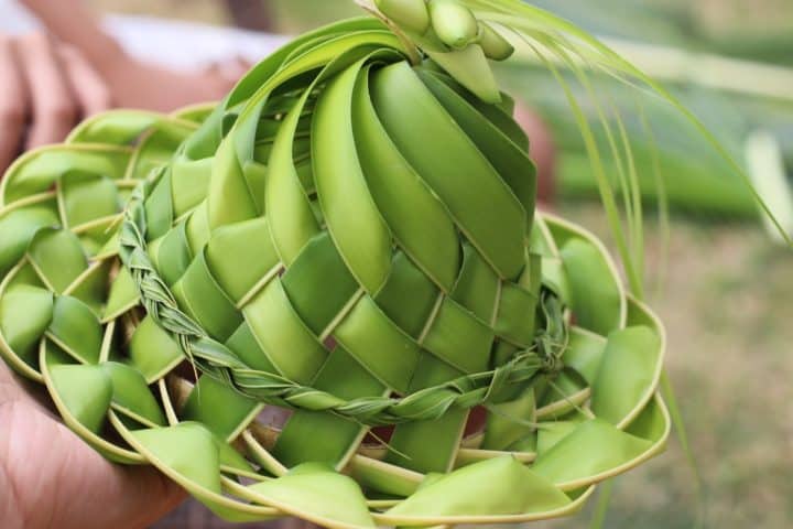 Weaving Demo | Tropica Island Resort | Fiji | Adrien Becuwe